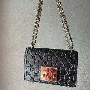 Chain Crossbody